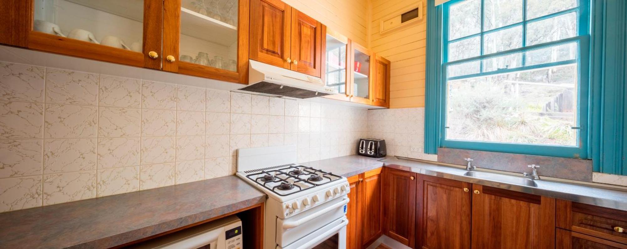 Вилла Yarrangobilly Caves House Номер фото